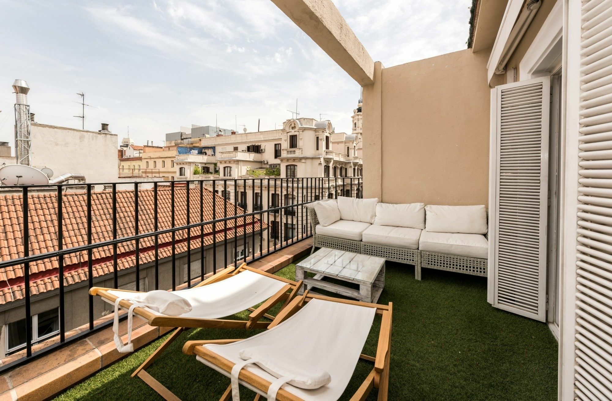 Gran Via Terrace City Center Madrid Buitenkant foto